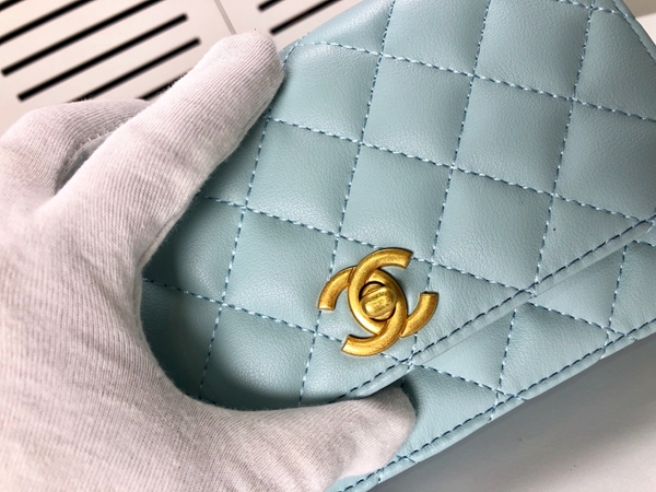 シャネルバッグ細部ディテール